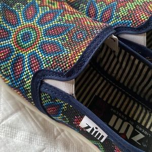 Zull Mexican ladies sneaker shoes 8.5